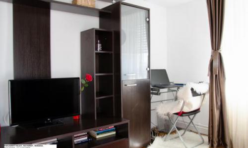 Direct proprietar - Apartament 2 camere Unirii -Palatul Parlamentului .