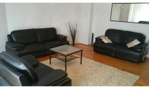Vand apartament 2 camere, decomandat, Palatul Parlamentului ( Libertatii- Regina Maria)