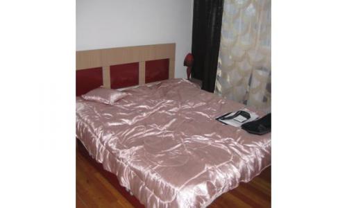 Particular inchiriez ap stradal 2 cam Eroii Revolutiei 290 ?