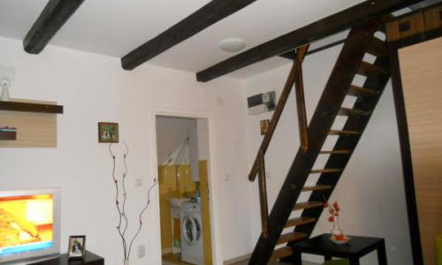 Cea mai frumoasa Casa de Vacanta este de Vanzare acum !!
