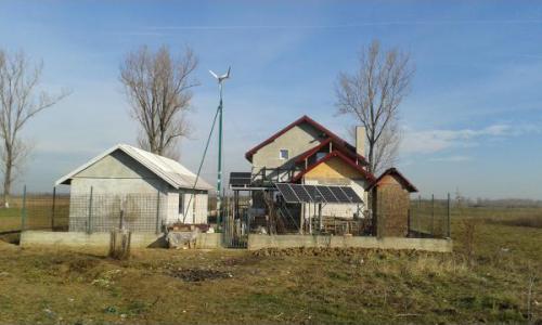 V?nd vila -casa vacanta +teren intravilan 3300m2