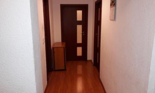 Vand apartament 2 camere,Militari