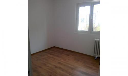 2 camere 1 Decembrie metrou