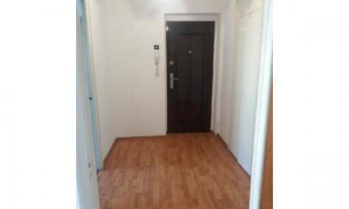 V?nd apartament cu 2 camere, confort 1, anul constructiei 1985