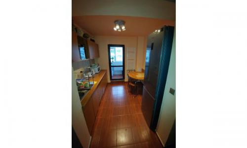 Vand apartament 3 camere renovat 2016, direct locuibil