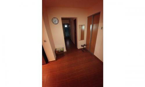 Vand apartament 3 camere renovat 2016, direct locuibil