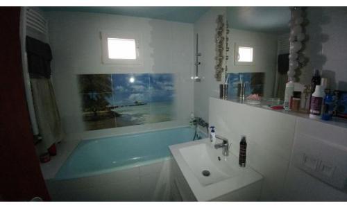 Vand apartament 3 camere renovat 2016, direct locuibil