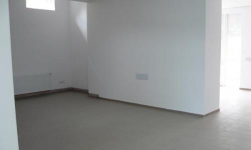 Inchiriere spatiu semifinisat - Blvd. Republicii, nr. 17 - 144mp
