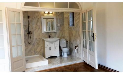 Unirii, spa?iu ideal birou firm?, 82 mp, ?n vil? de epoc?, Dealul Patriarhiei