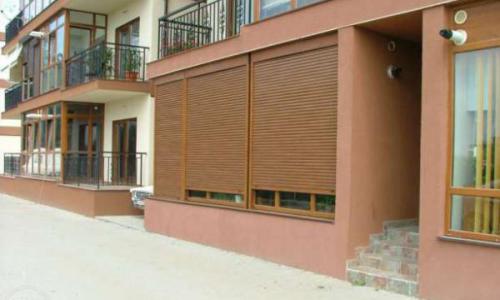 Apartament Mogosoaia situat langa padure