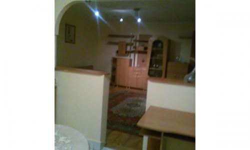 Particular inchiriez apartament 2 camere