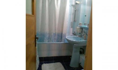 Particular inchiriez apartament 2 camere