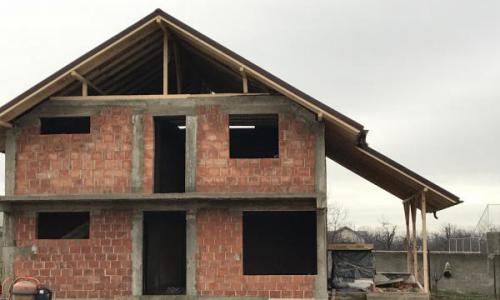 Casa de vanzare la stadiu de GRI in Paulestii Noi - momentan este la ROSU
