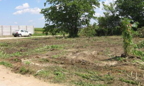V?nd teren construibil intravilan ?n Vestul Bucure?tiului , dou? deschideri , ?n Dragomire?ti- Vale / Ilfov , zona Prim?riei , Liceului , la 5 min. de Bucure?ti