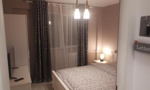 Proprietar, inchiriez apartament 2 camere, decomandat, complet renovat 2018, zona Clucerului - PRIMA INCHIRIERE