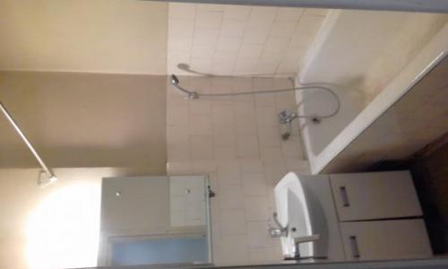 V?nd apartament 3 camere Giule?ti