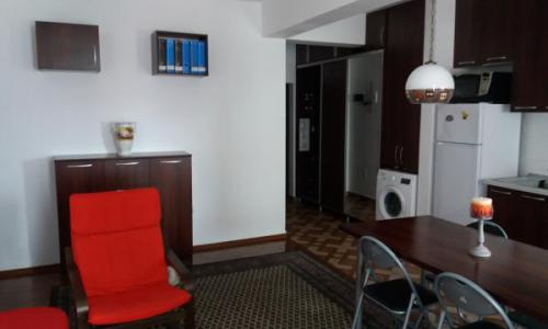 inchriez apartament 2 camere zona Drumul Fermei