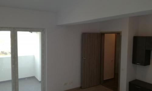 Inchiriez GarsonieraTitan Lux Bloc Nou 7 Min Metrou Fetesti Steriade