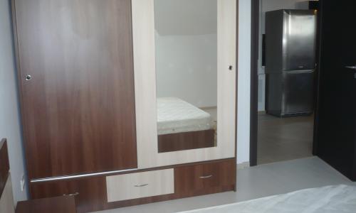 Inchiriez apartament 2 camere