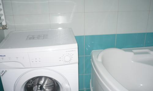 Inchiriez apartament 2 camere