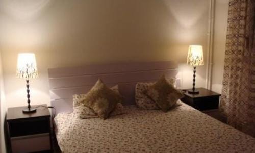cazare (inchiriez) apartament 2 camere Brasov