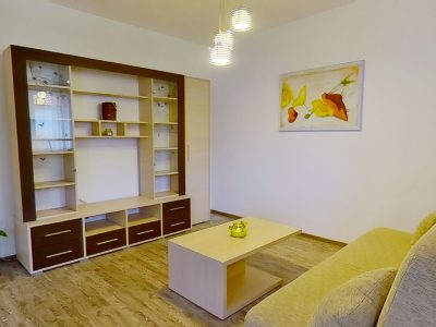 EXPLOREAZA VIRTUAL! Ospitaliera proprietate, in cartierul renascut al Brasovului