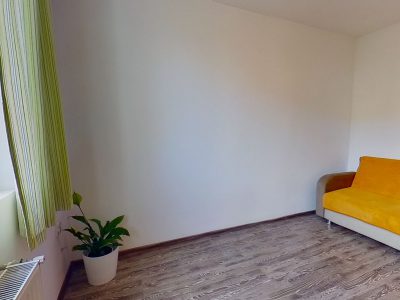 EXPLOREAZA VIRTUAL! Ospitaliera proprietate, in cartierul renascut al Brasovului