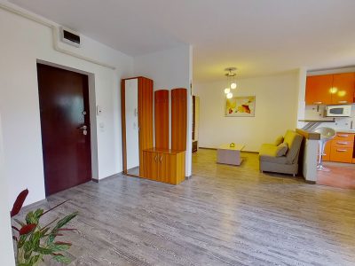 EXPLOREAZA VIRTUAL! Ospitaliera proprietate, in cartierul renascut al Brasovului