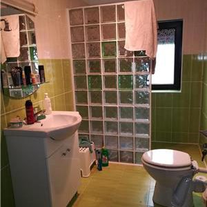 Vila - imobil triplex Balotesti