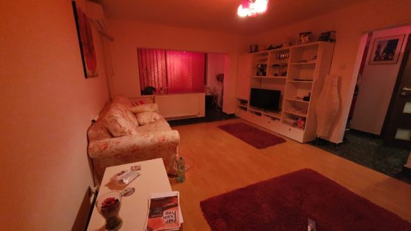 Proprietar vand garsoniera superba 40 mp, Militari , zona noua Orsova 55.000