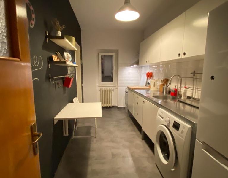 Inchiriere Apartament 2 camere in vila Pajura - 450 Euro