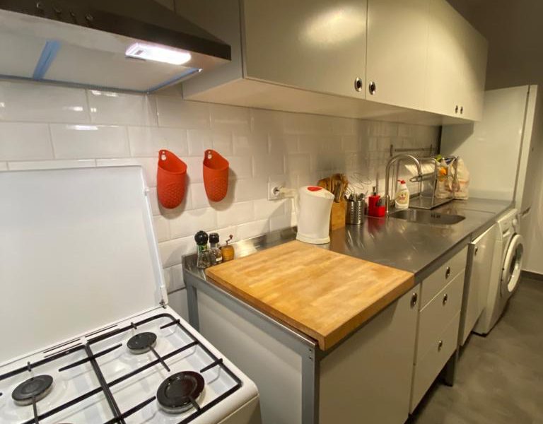 Inchiriere Apartament 2 camere in vila Pajura - 450 Euro