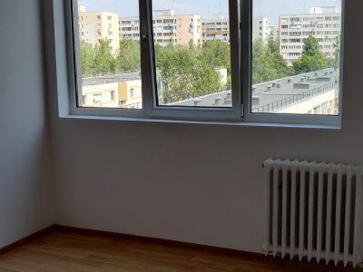 Apartament 4 camere de vânzare Dr Taberei - direct proprietar