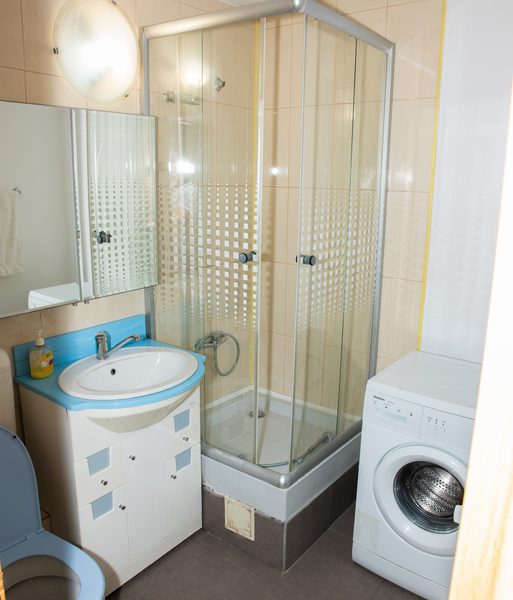 Particular inchiriez apartament 2 camere Panduri - Marriott -13 Septembrie