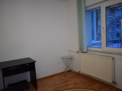Proprietar de Aviației: Etajul 1, bloc de 4 etaje