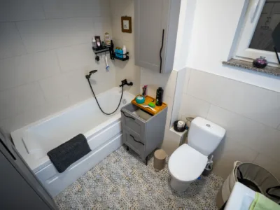 Apartament 2 camere transformat in Studio + parcare