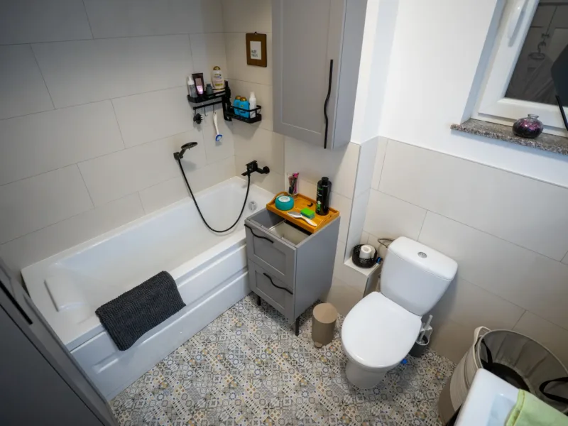 Apartament 2 camere transformat in Studio + parcare