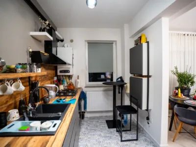 Apartament 2 camere transformat in Studio + parcare
