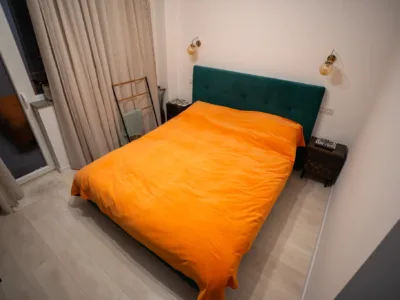 Apartament 2 camere transformat in Studio + parcare