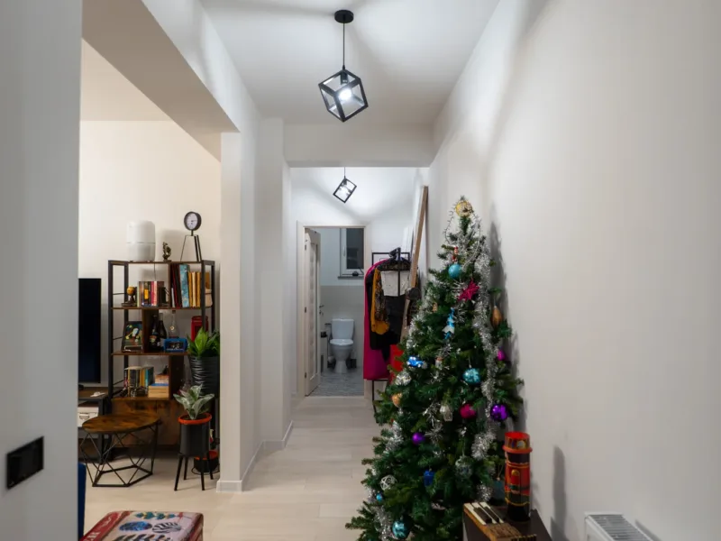 Apartament 2 camere transformat in Studio + parcare