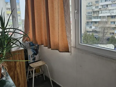 Proprietar, 3 Camere, 1 Minut Metrou 1 Mai, Bloc Reabilitat