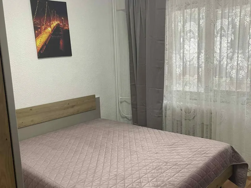 Apartament 3 camere complet mobilat bulevard Ion Mihalache