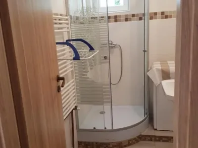 Apartament 2 cam de vanzare Centru Civic (CEC) Brasov