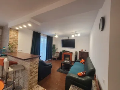 Casa Superbă De Vânzare !