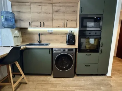 Proprietar vând apt cu 3 camere Pta Sudului - Emil Racoviță