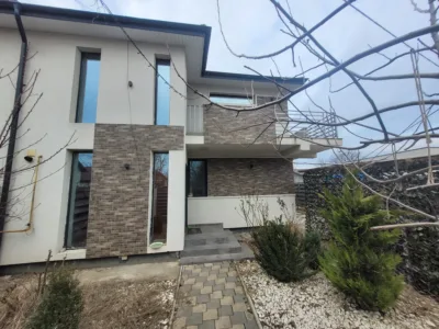 Casa Superbă De Vânzare !