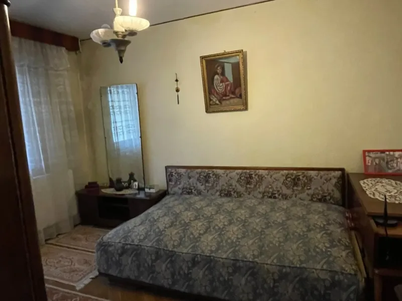 Apartament 3 Camere decomandat conf. I ultracentral Focșani