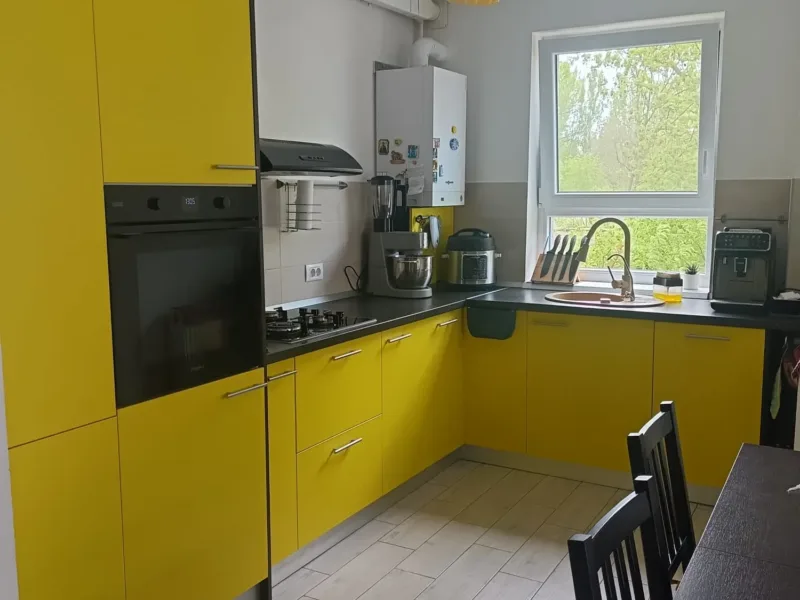 Apartament spațios și luminos