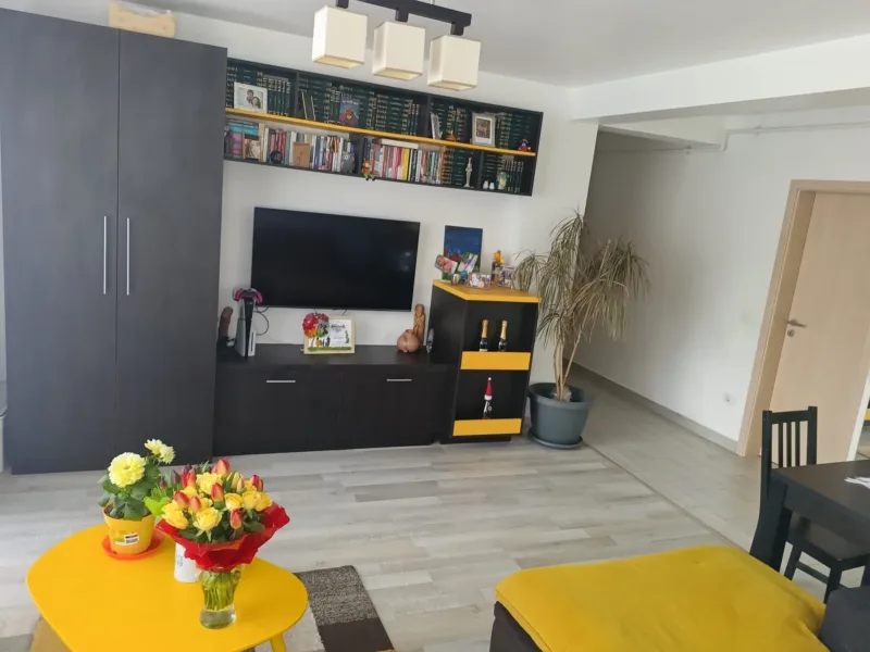 Apartament spațios și luminos