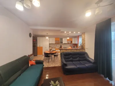 Casa Superbă De Vânzare !